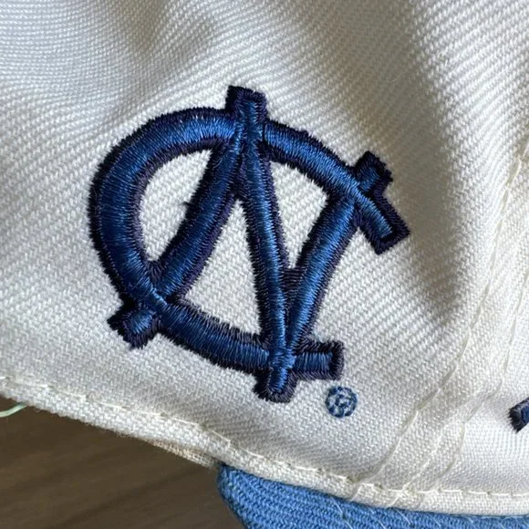 Vintage UNC Tar Heels Script Hat Sports Specialties Snapback Cap Wool 2 Tone‎
